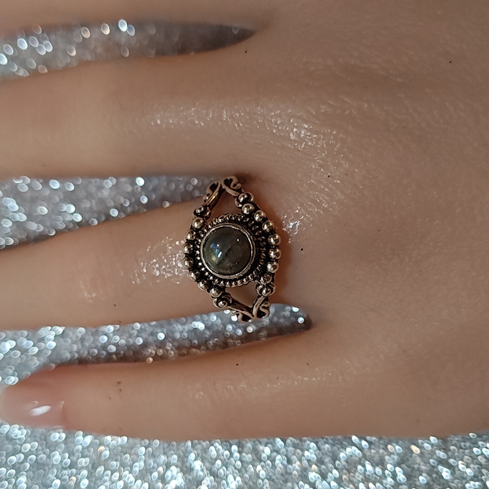Labradorite Gemstone Silver Plated Ring - Size 6 3/4 - Picture 7 of 7